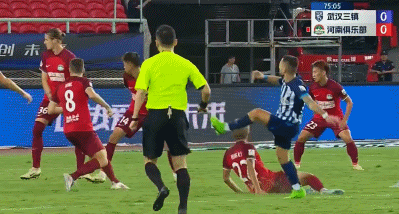 ⚽中超战报：徐浩峰替补染红 若卡90分钟绝杀 武汉三镇1-0十人河南
